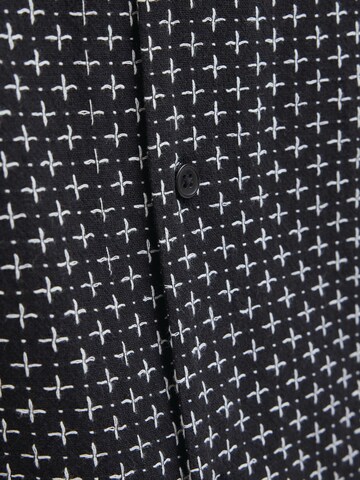 JACK & JONES Comfort fit Button Up Shirt in Black