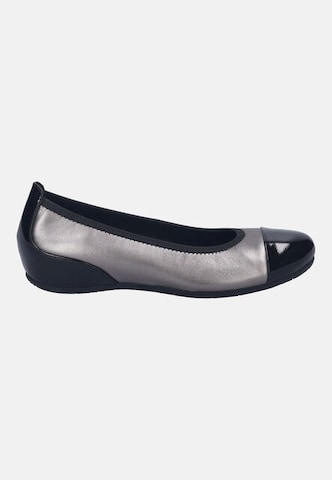 JOSEF SEIBEL Ballerina 'FLORINA 01' in Grijs