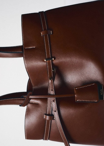 MANGO Schultertasche 'Dahlia' in Braun