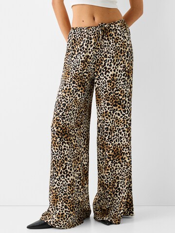 Wide leg Pantaloni de la Bershka pe maro: față