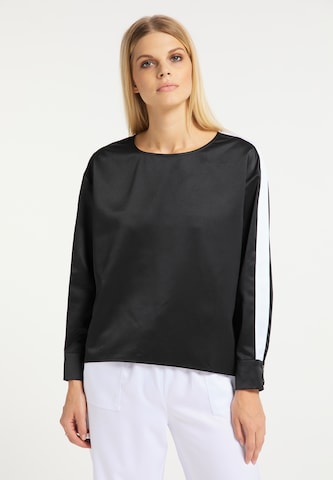 RISA Blouse in Zwart: voorkant