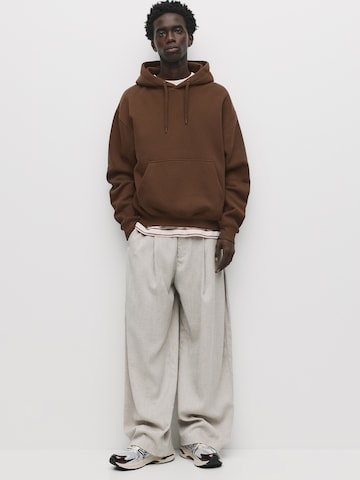 Pull&Bear Sweatshirt in Braun: Vorderseite