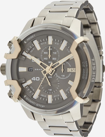 DIESELAnalogni sat - srebro boja: prednji dio