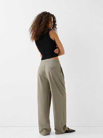 Bershka Wide leg Pleated Pants in Beige