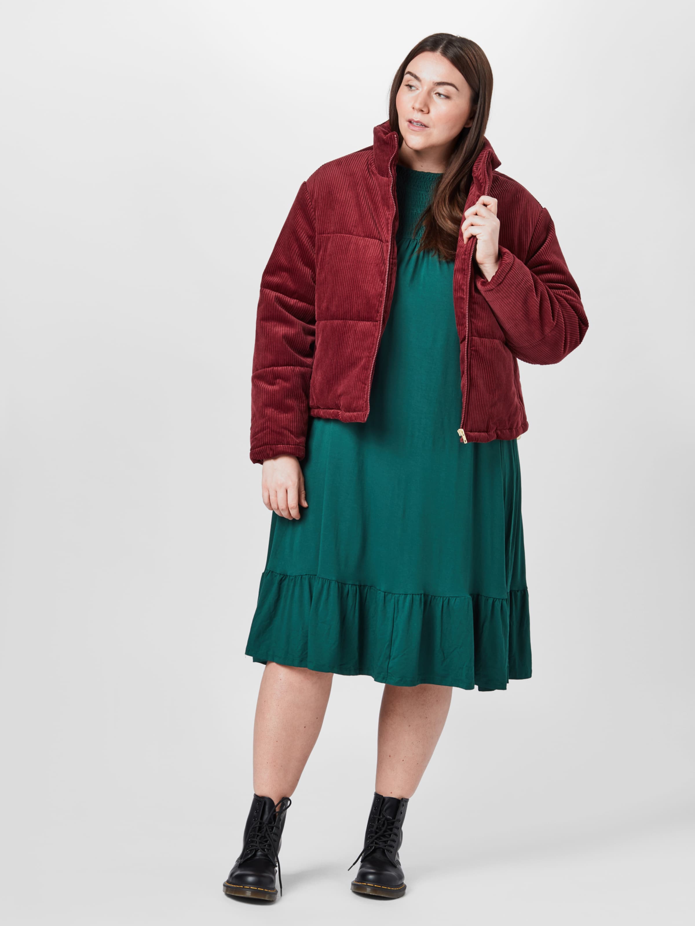 Urban Classics Tussenjas 'Corduroy Puffer Jacket' in Bourgogne | ABOUT YOU