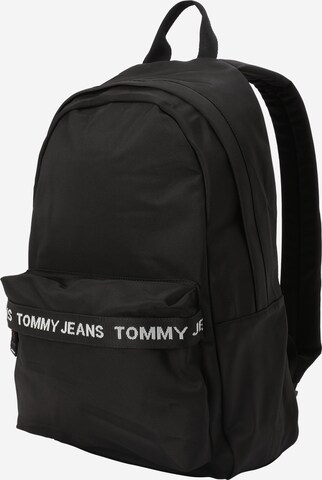 Tommy Jeans Backpack 'Essential' in Black: front