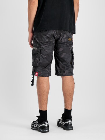 ALPHA INDUSTRIES Regular Cargobroek 'Jet' in Zwart