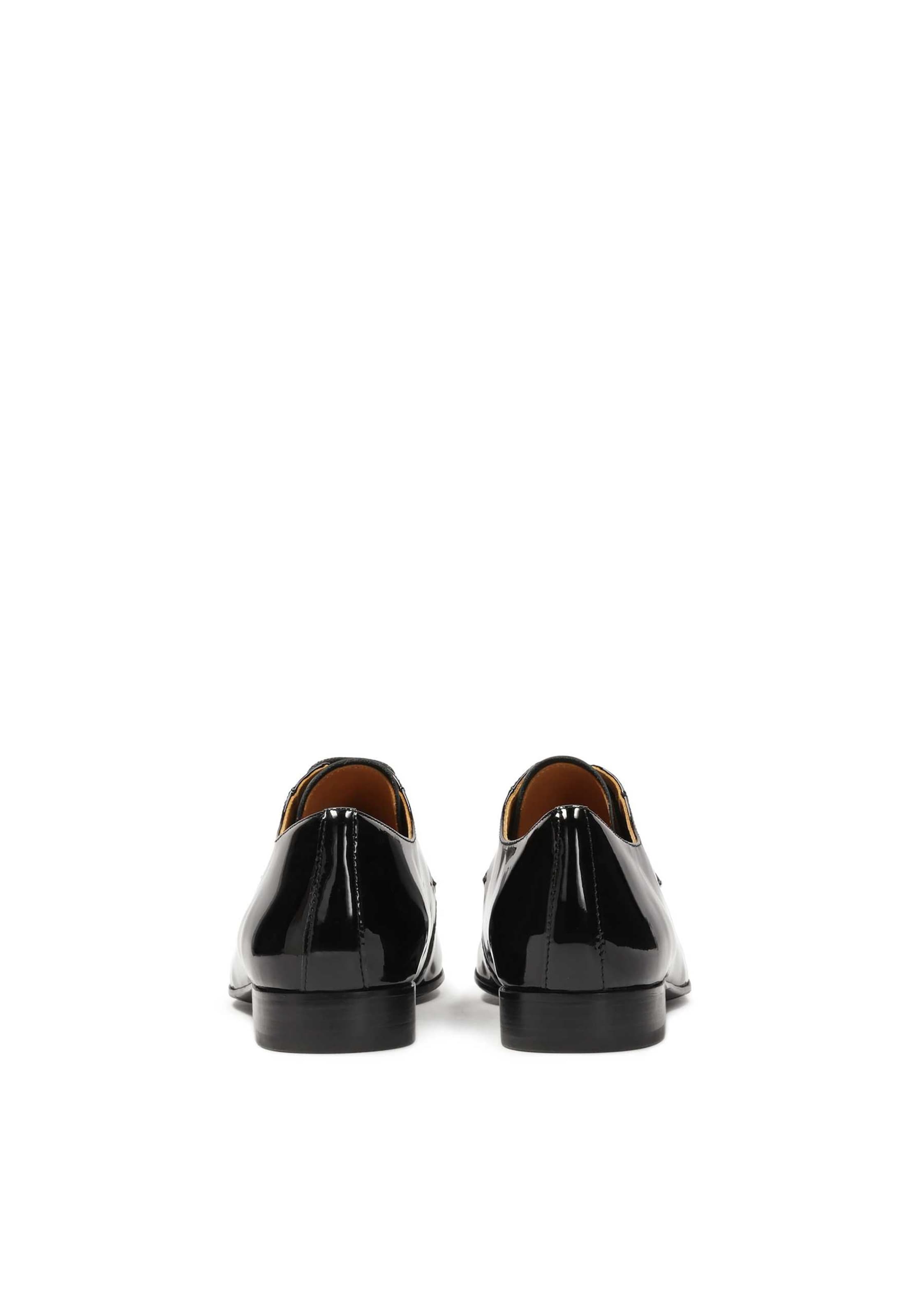 Kazar Knytsko i svart