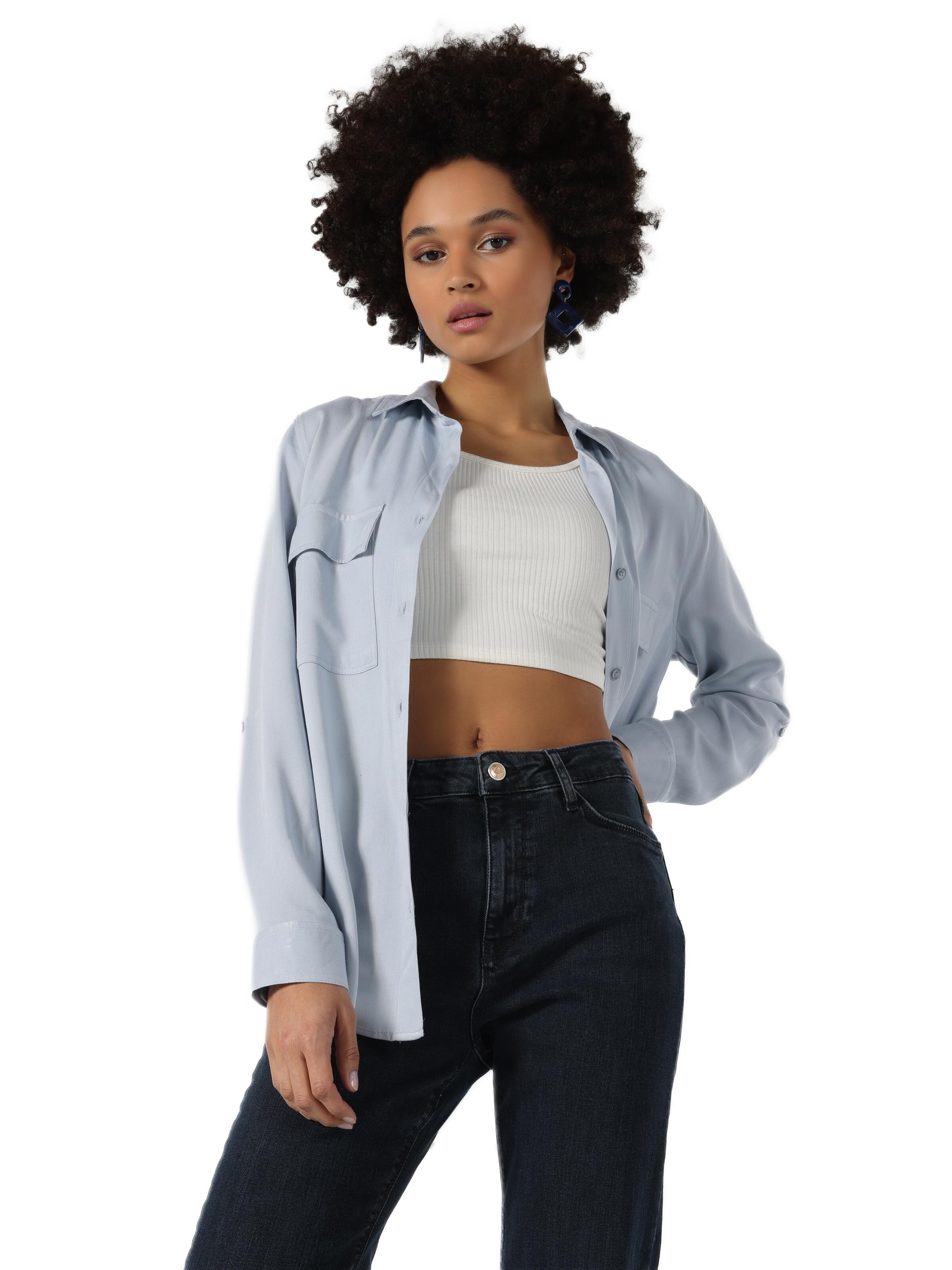 Colin's Bluse in Blau: Vorderseite