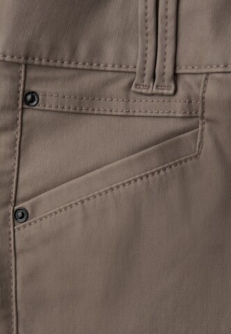 STREET ONE Slim fit Pants in Brown