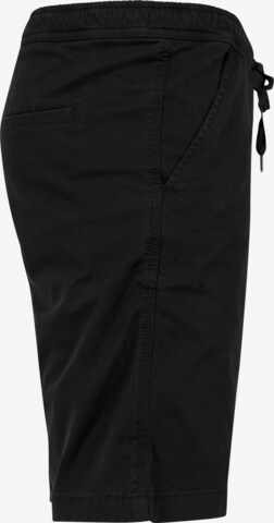 Urban Classics Regular Joggshorts in Schwarz