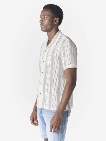 KOROSHI - Ajuste regular Camisa en verde