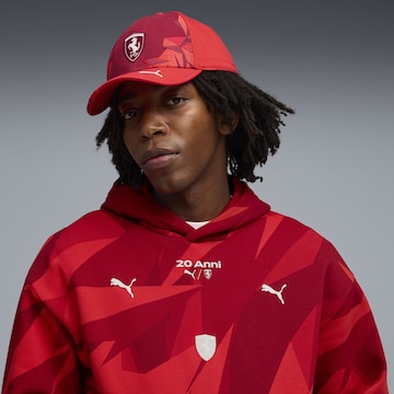 Casquette de sport PUMA en rouge : devant