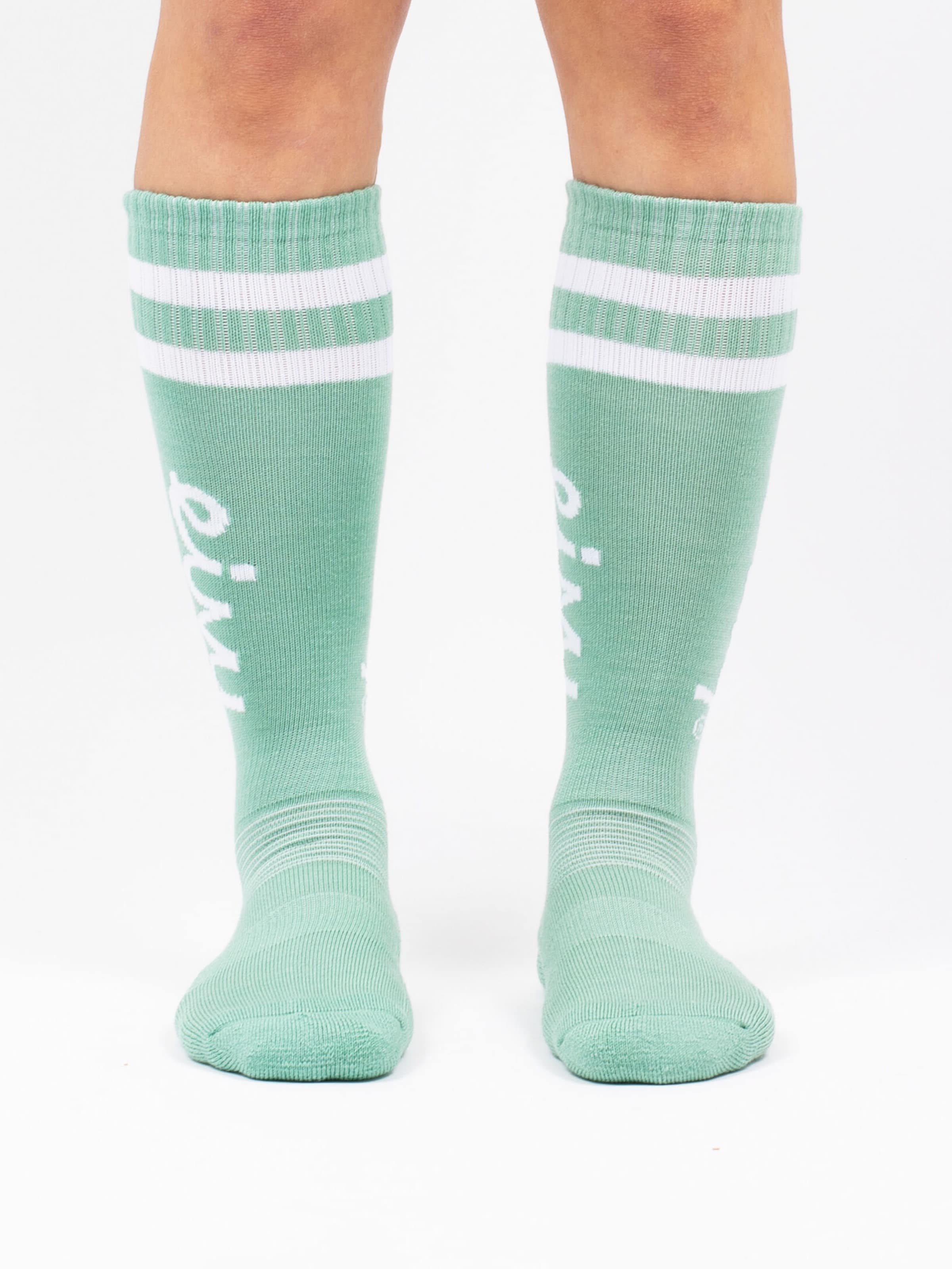 Eivy Socken in Grün: Vorderseite