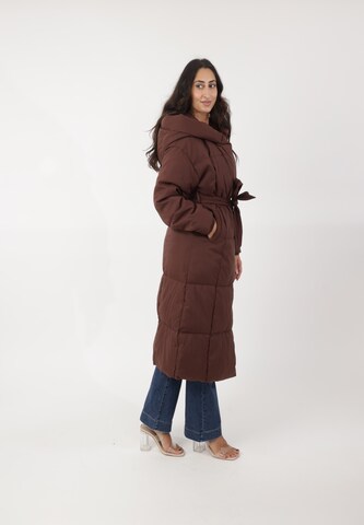 Cappotto invernale di Elara in marrone