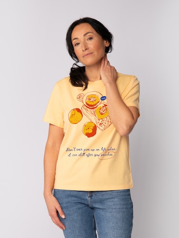 Watapparel Shirt 'Peaches' in Yellow: front