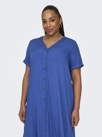 Robe-chemise ONLY Carmakoma en bleu