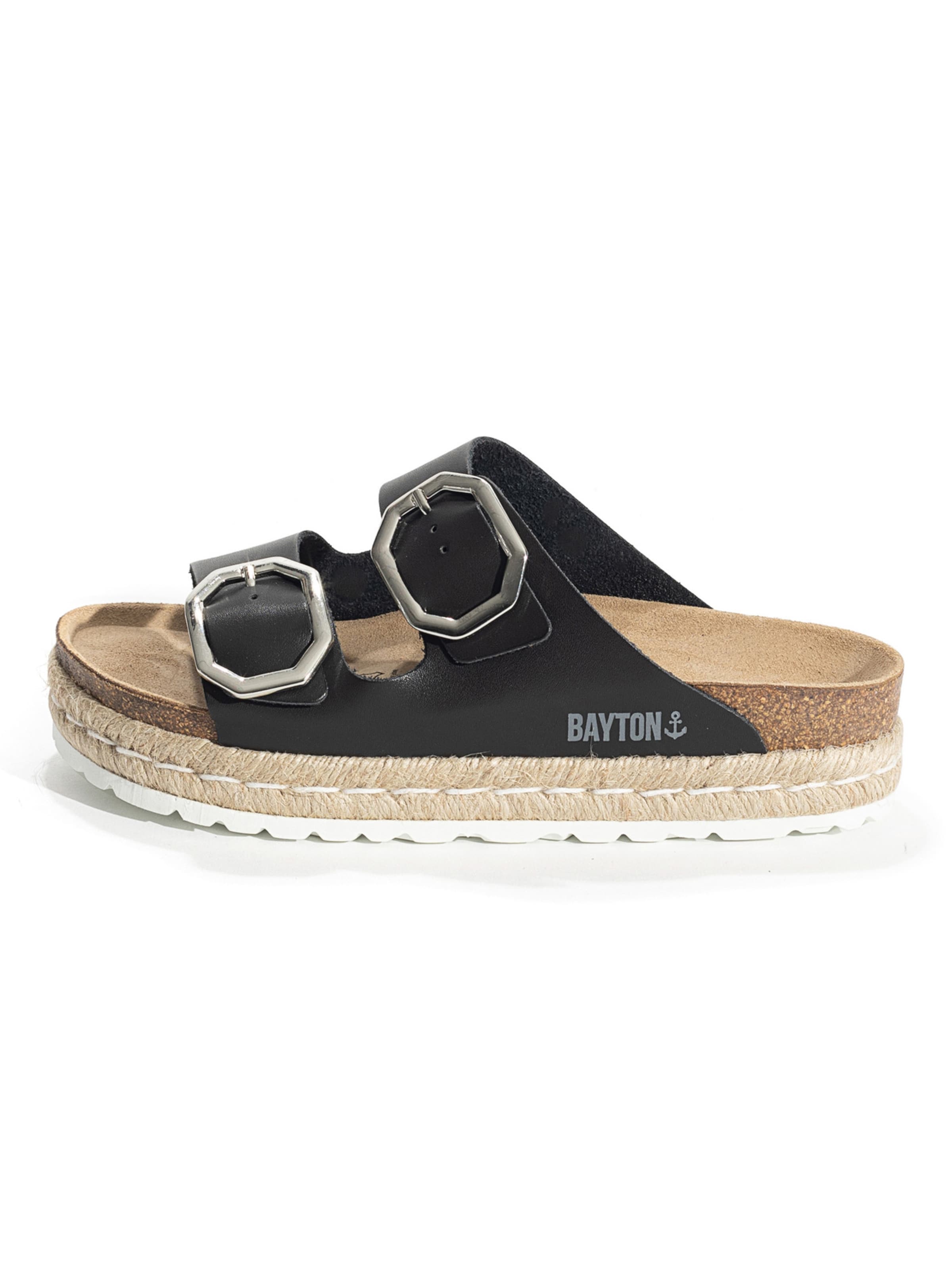 Zoccoletto 'Alcee' di Bayton in nero: frontale