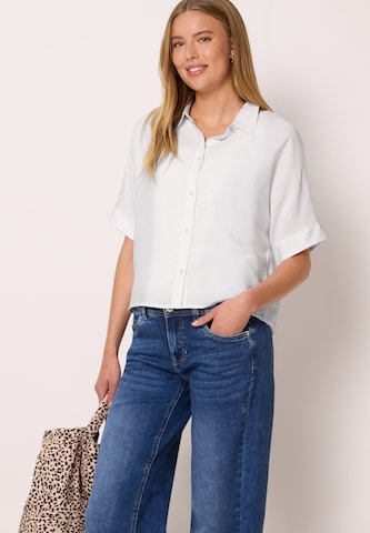 Street One Studio Blouse in White: front