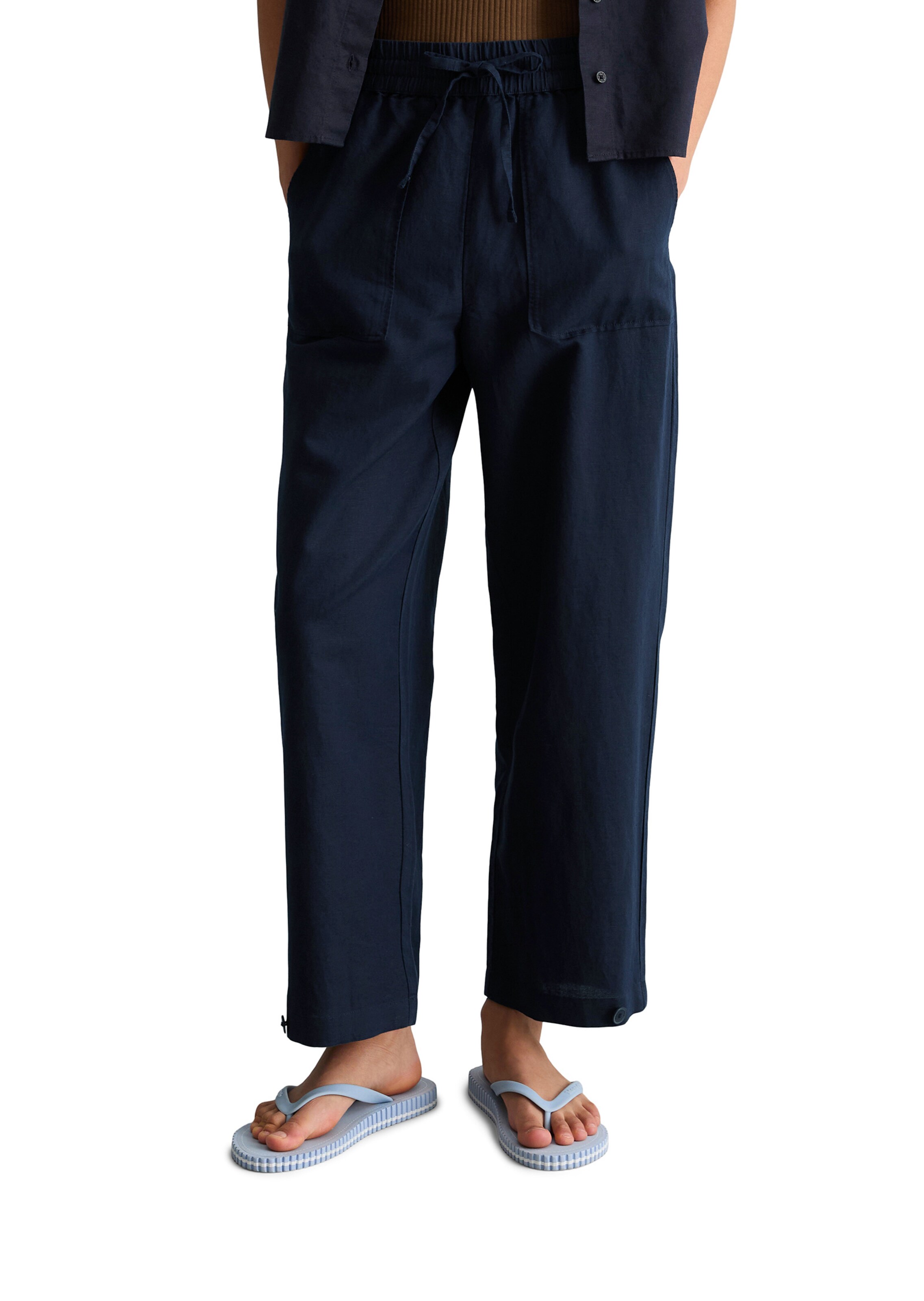 Marc O'Polo DENIM Regular Pants in Blue: front