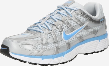 Nike Sportswear Низкие кроссовки 'P-6000' в Серебристый: спереди