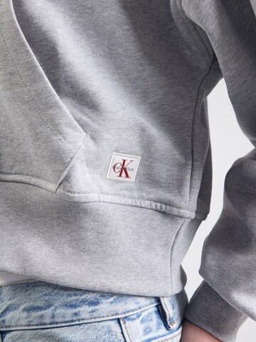 Calvin Klein Jeans Кофта на молнии в Серый