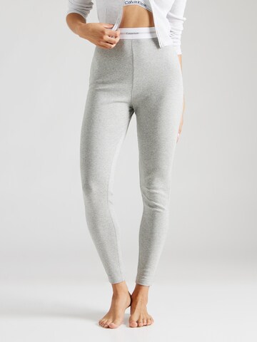 Skinny Sous-vêtements longs Calvin Klein Underwear en gris : devant