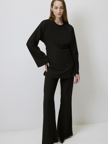 Chemisier 'Cross Tie Detailed Crepe Blouse' Touché Privé en noir