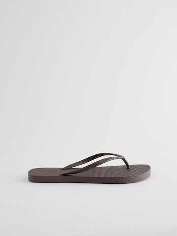 Next Zehentrenner in Braun