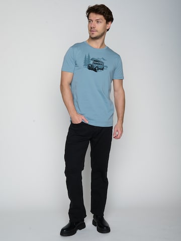 GREENBOMB Shirt 'Nature Getaway' in Blauw