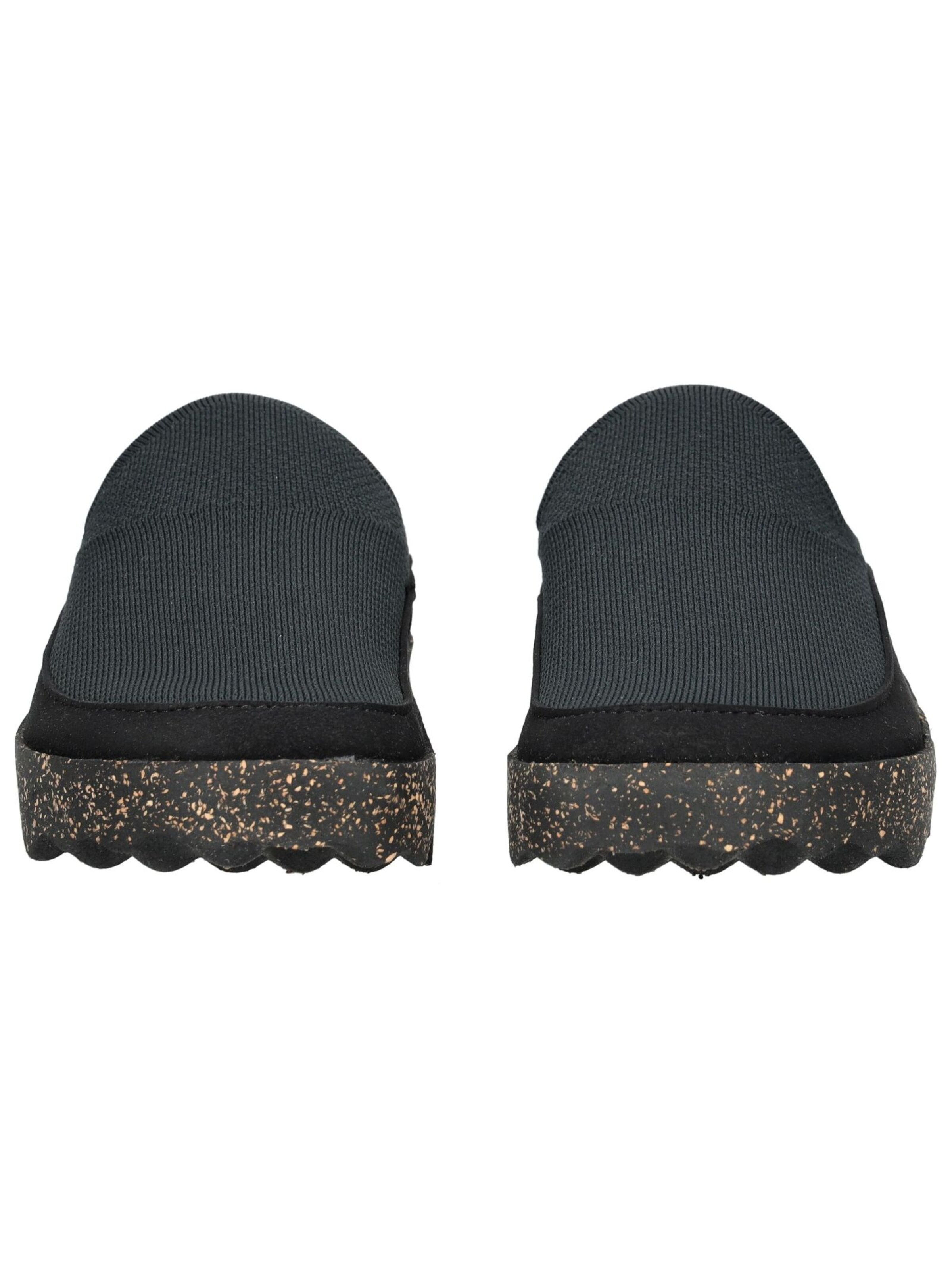 Asportuguesas Mules in Black