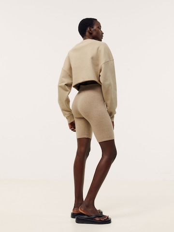 Sweat-shirt 'Fee' Kendall for ABOUT YOU en beige