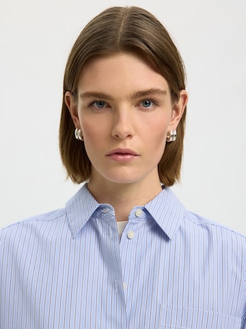 SELECTED - Blusa 'SLWDANNIE' em azul