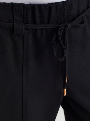 Dilvin Wide leg Pants in Black