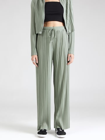 ABOUT YOU Wide leg Pants 'Fabia' in Green: front