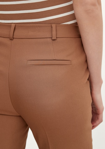 Effilé Pantalon à plis COMMA en marron