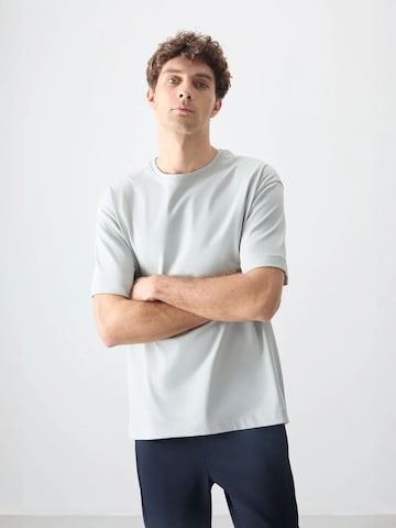 Tommy Life Shirt in Grey