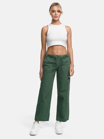 Tazzio Regular Hose 'F601' in Grün