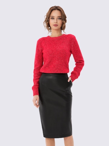 Anushka - Falda en negro: frente