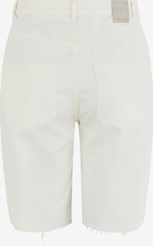 Coupe slim Jean 'Via' PIECES en blanc