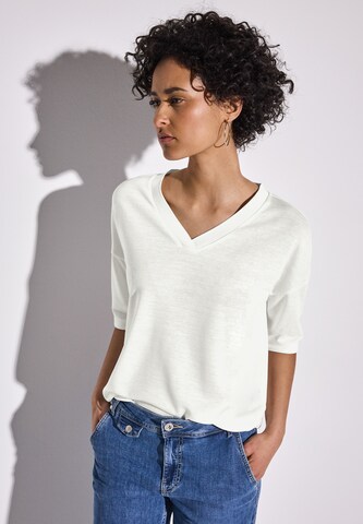 STREET ONE V-Neck T-Shirt in Weiß: Vorderseite