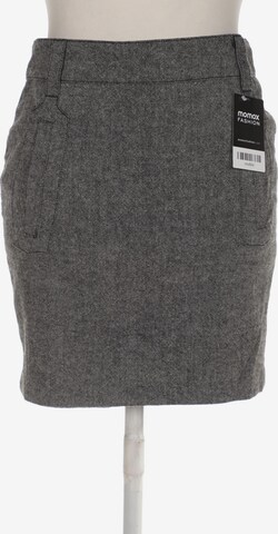 Manguun Skirt in XXL in Grey: front