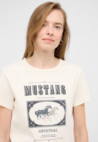 MUSTANG T-Shirt 'Rosewood' in Weiß