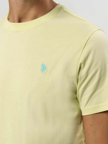 U.S. POLO ASSN. Regular Fit Paita ' Arjun ' värissä keltainen