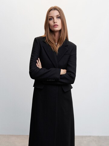 MANGO Between-Seasons Coat 'Linda' in Black: front