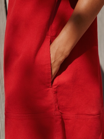 Next - Vestido en rojo