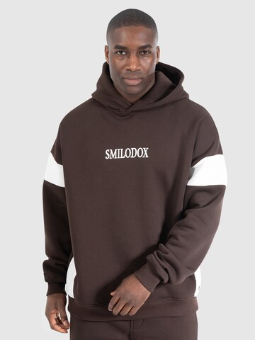 Smilodox Zip-Up Hoodie 'Jayden' in Brown: front