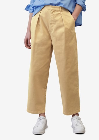 Marc O'Polo DENIM Loose fit Chino trousers in Beige: front