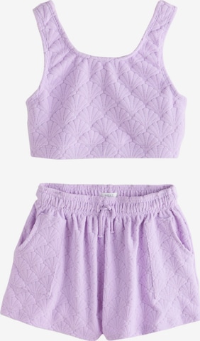 Next Setti värissä lila: etupuoli