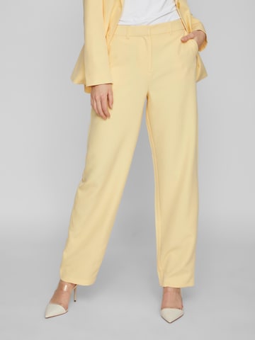 VILA Regular Pants 'Kamma' in Yellow: front